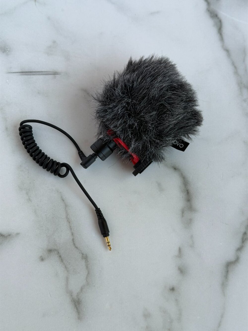 Movo VXR10 Universal Cardioid Shotgun Microphone w/ Wind Muff & Shock Mount